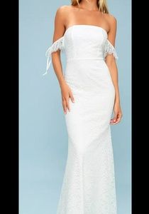 NWT Lulu's PIPER WHITE LACE MAXI DRESS